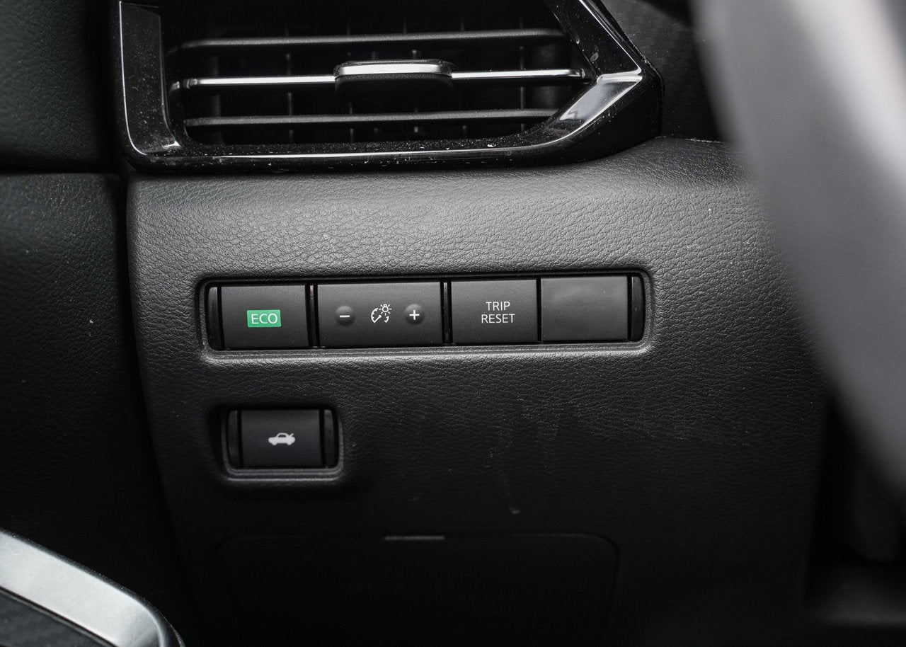 2020 Nissan Sentra SR