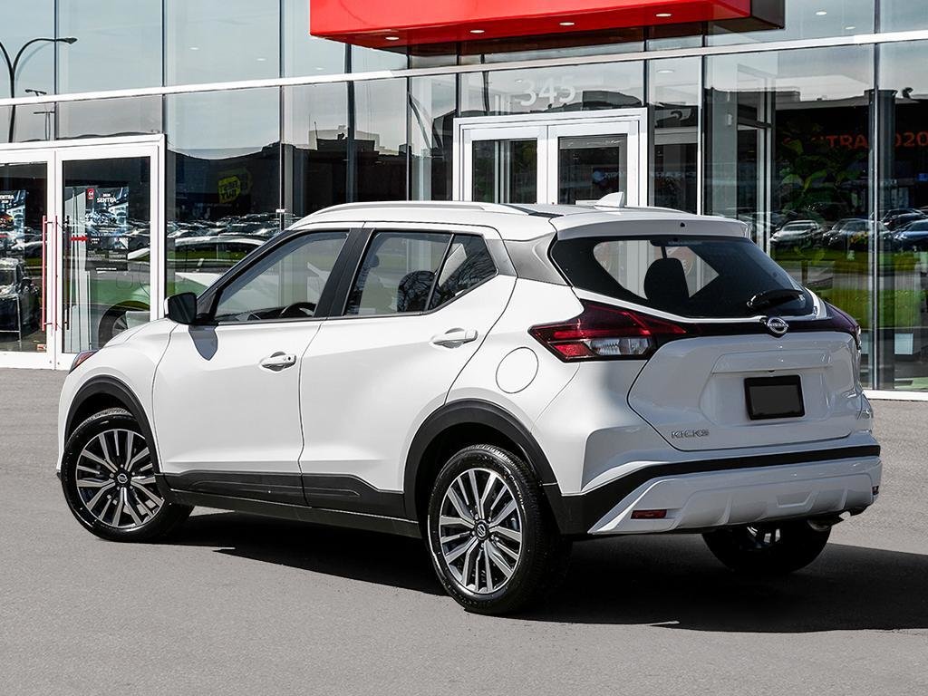 2025 Nissan Kicks Play SV