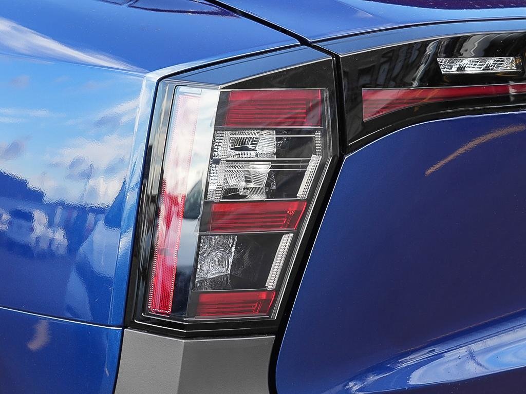 2025 Nissan Kicks SR PREMIUM