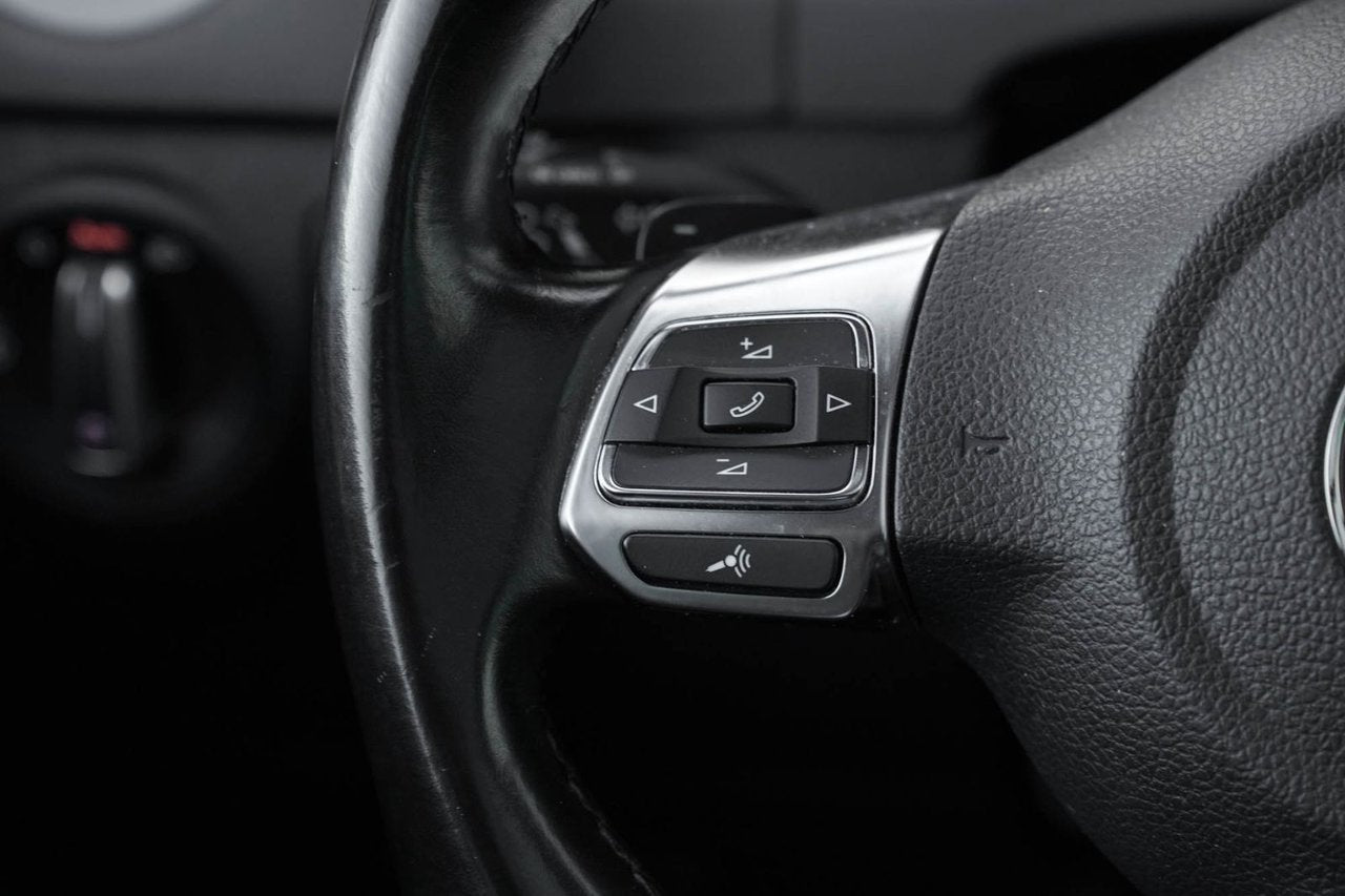 2017 Volkswagen Tiguan HIGHLINE/RLINE/AWD/TOIT PANO/KEYLESS/CAMERA/