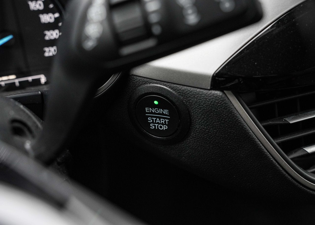 2022 Ford Escape SE Hybrid