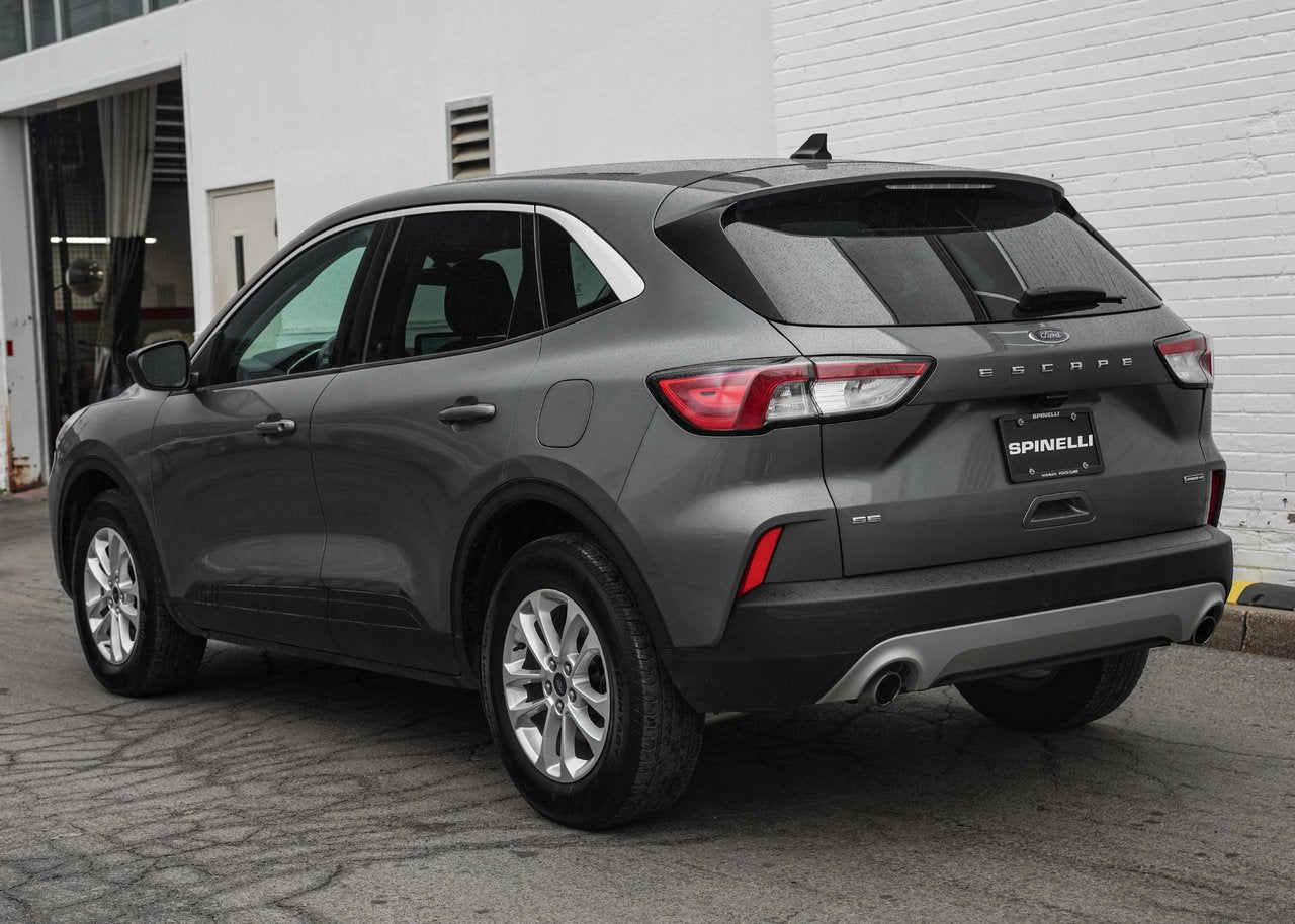 2022 Ford Escape SE Hybrid