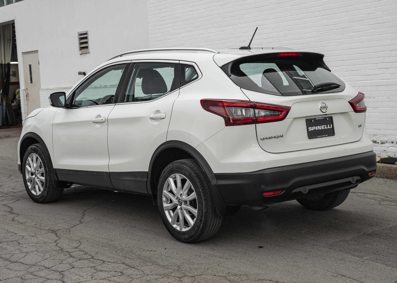 2020 Nissan Qashqai SV FWD