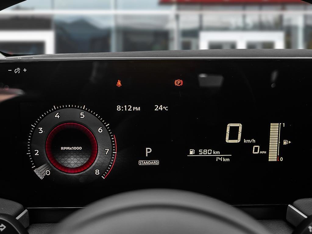 2025 Nissan Kicks S