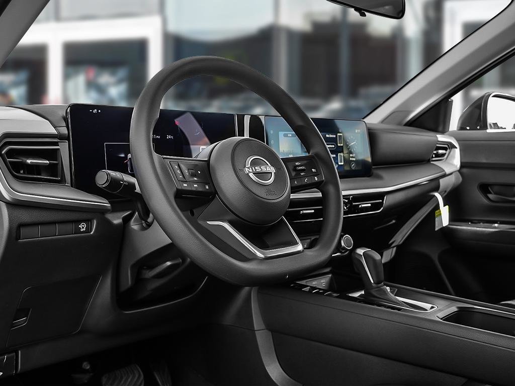2025 Nissan Kicks S