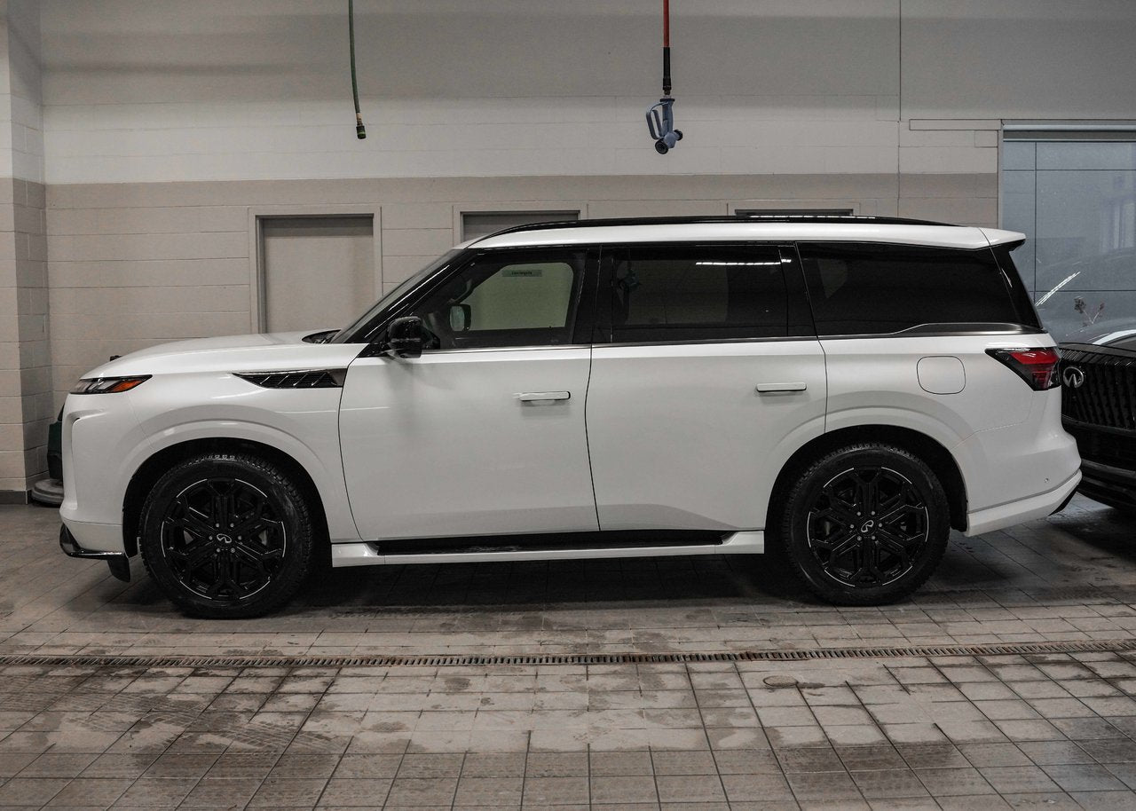 2026 Infiniti QX80 SPORT