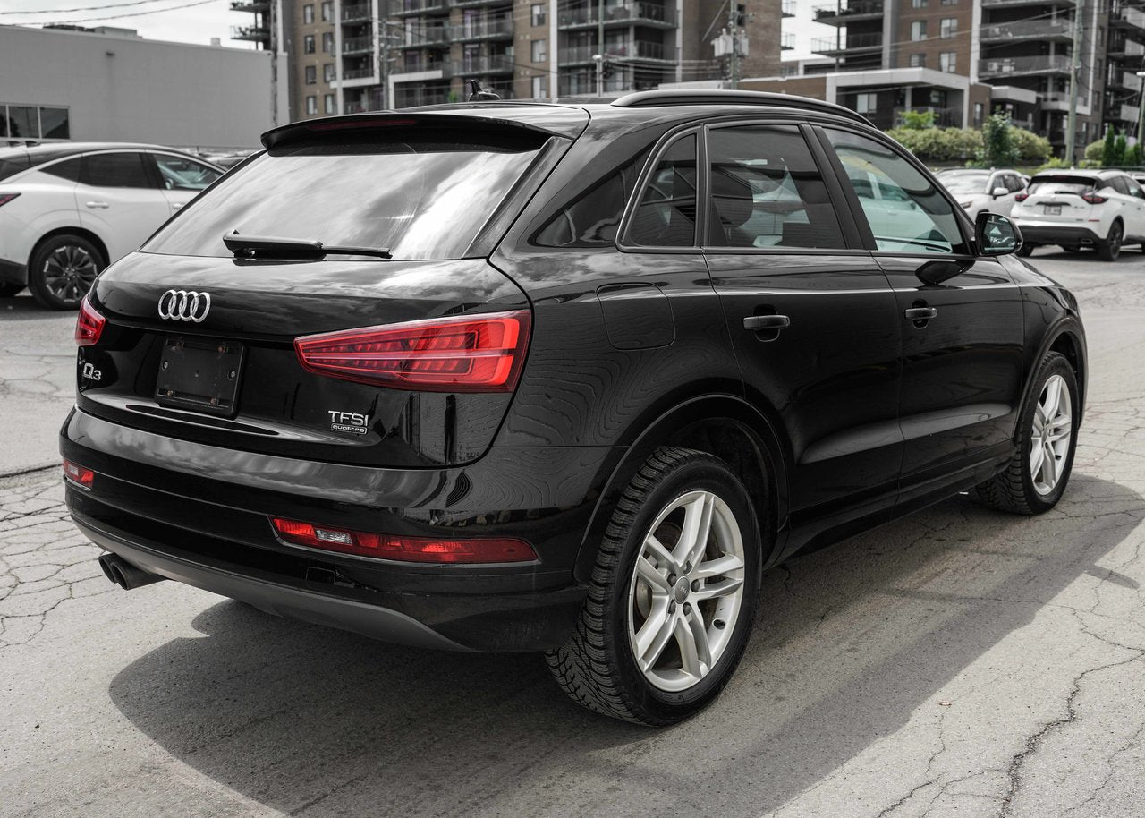2017 Audi Q3 **KOMFORT AWD**