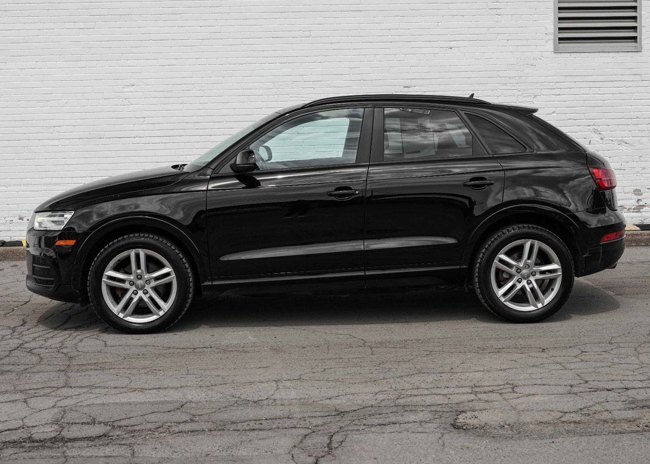 2017 Audi Q3 **KOMFORT AWD**