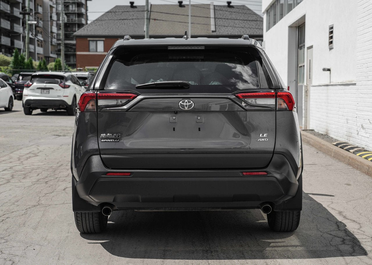 2020 Toyota RAV4 LE AWD