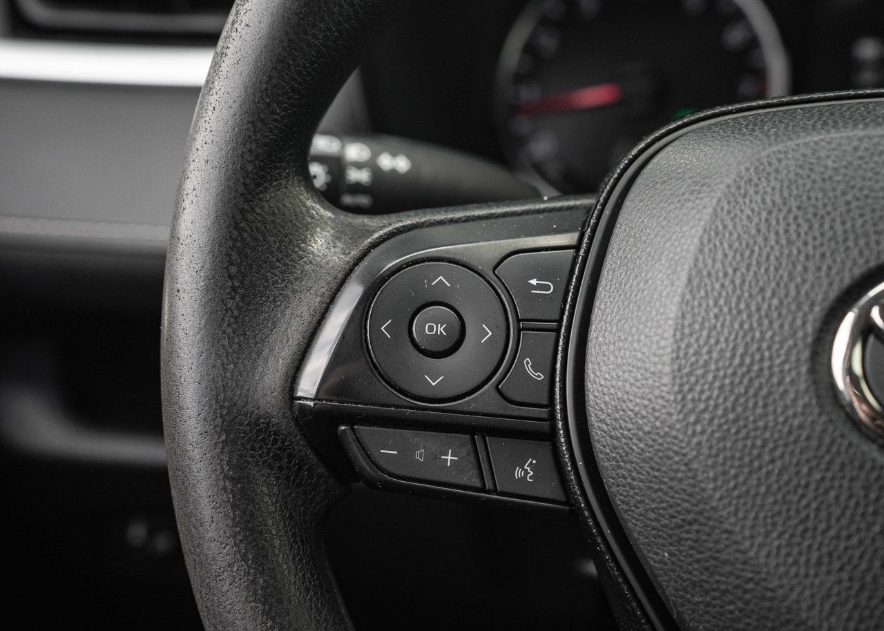 2020 Toyota RAV4 LE AWD