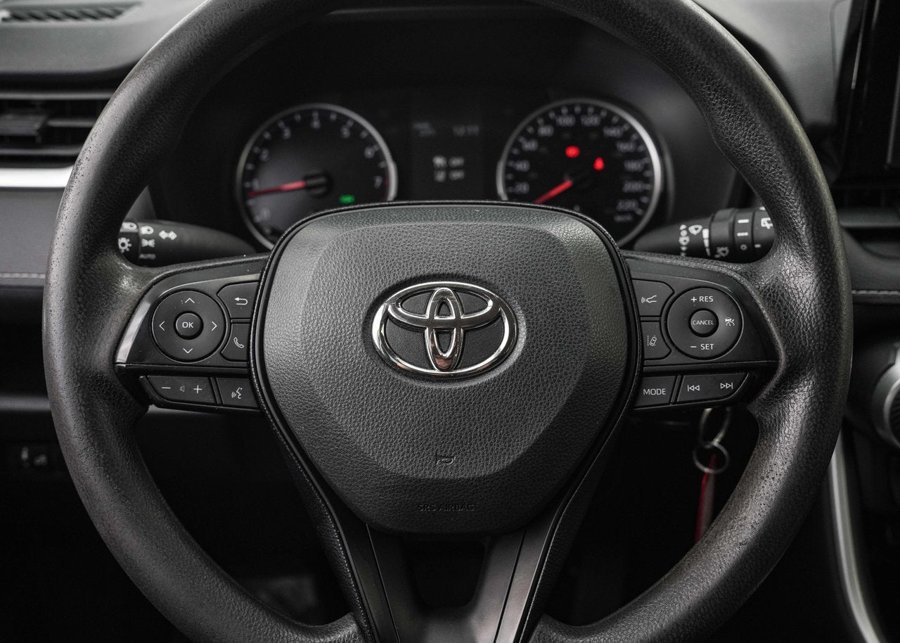 2020 Toyota RAV4 LE AWD