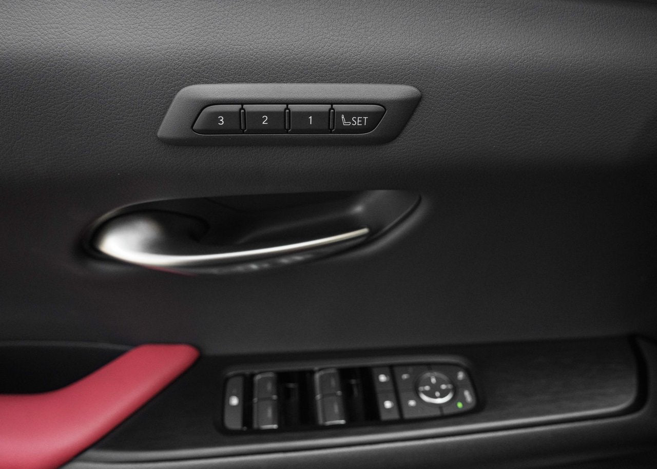 2025 Lexus UX UX 300h, AWD F-SPORT SERIE 2