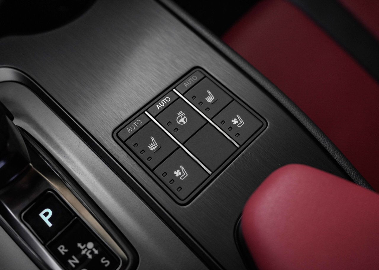 2025 Lexus UX UX 300h, AWD F-SPORT SERIE 2