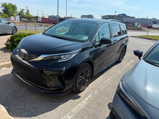 2024 Toyota Sienna XSE AWD HYBRID