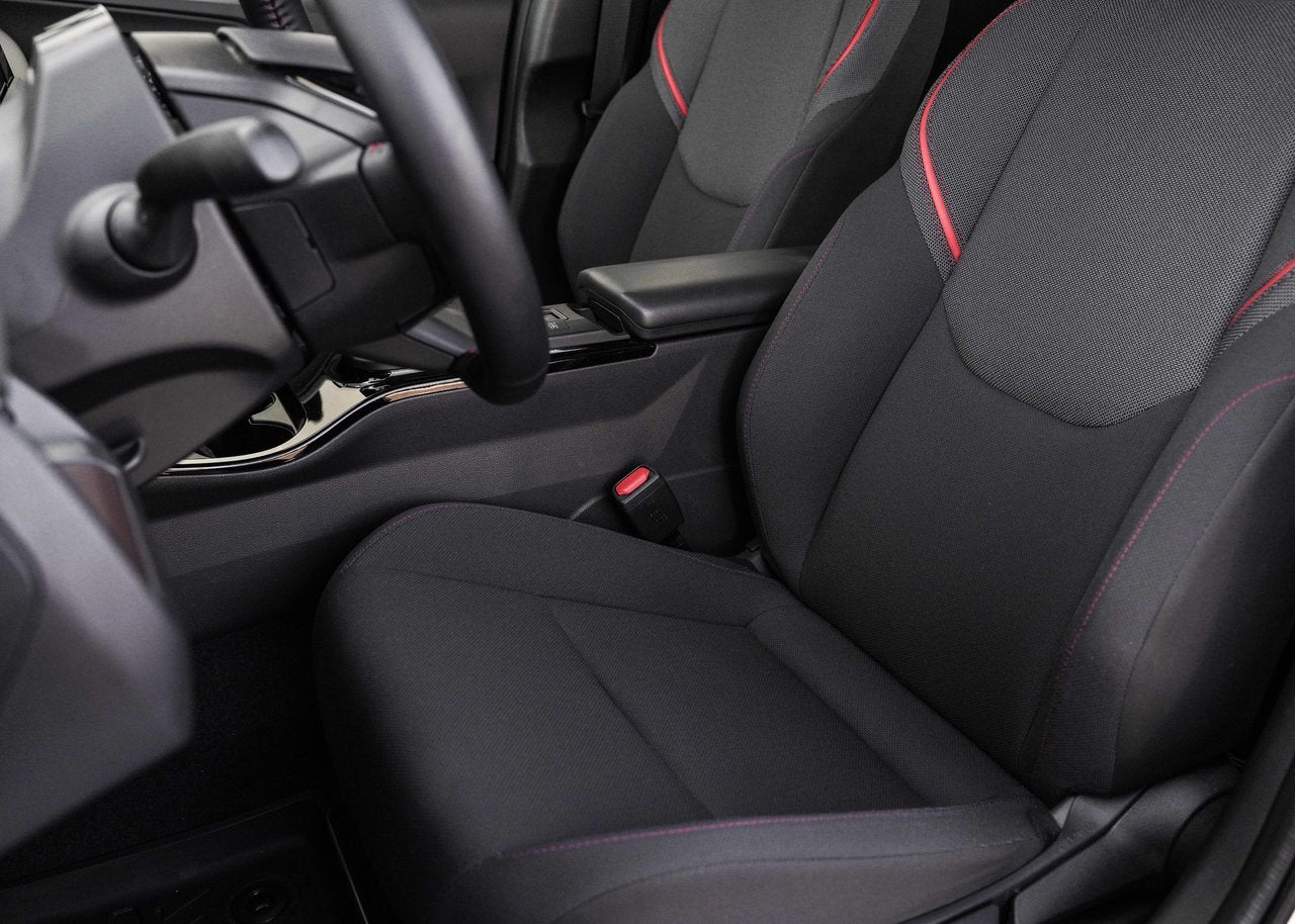 2024 Toyota PRIUS PRIME SE