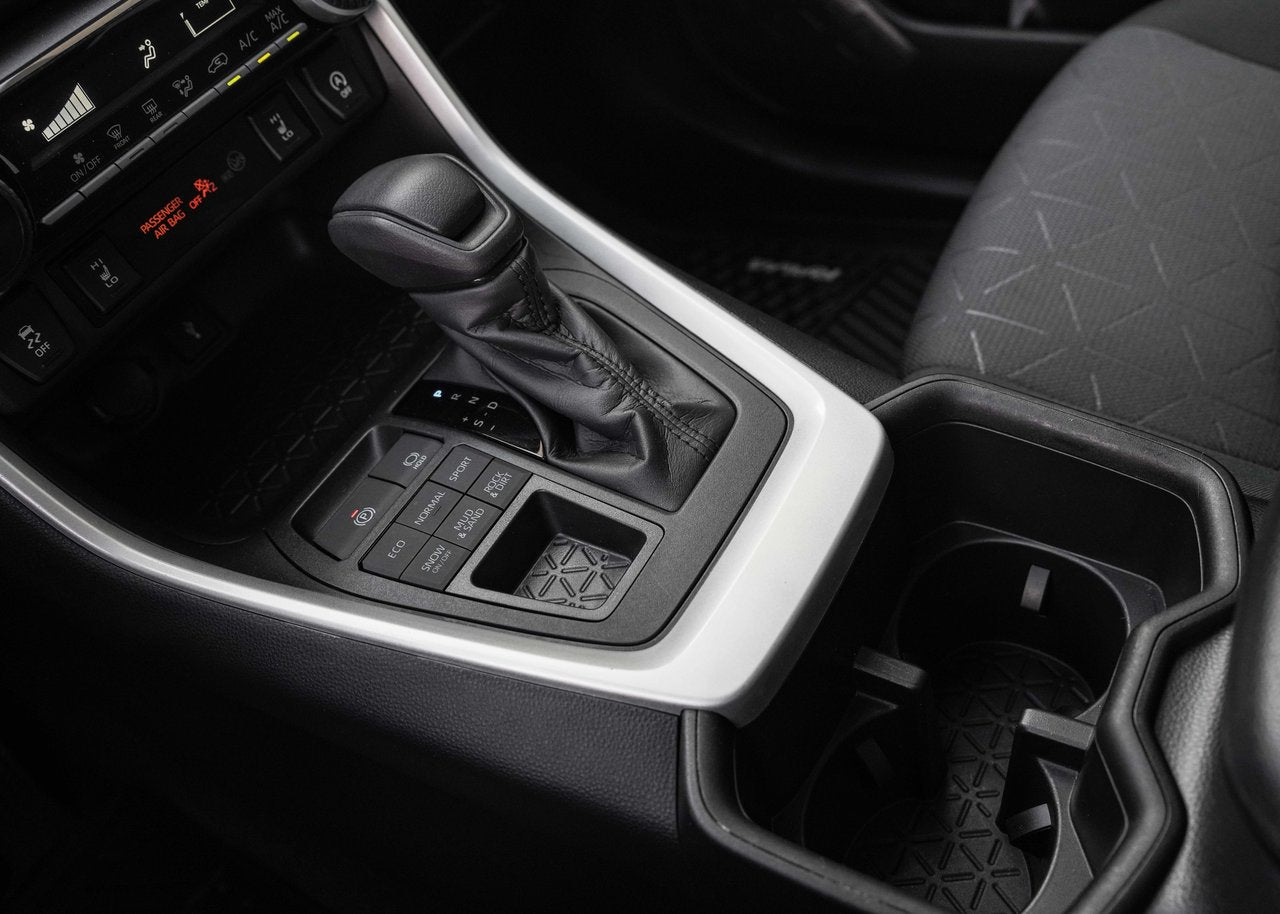 2022 Toyota RAV4 LE AWD