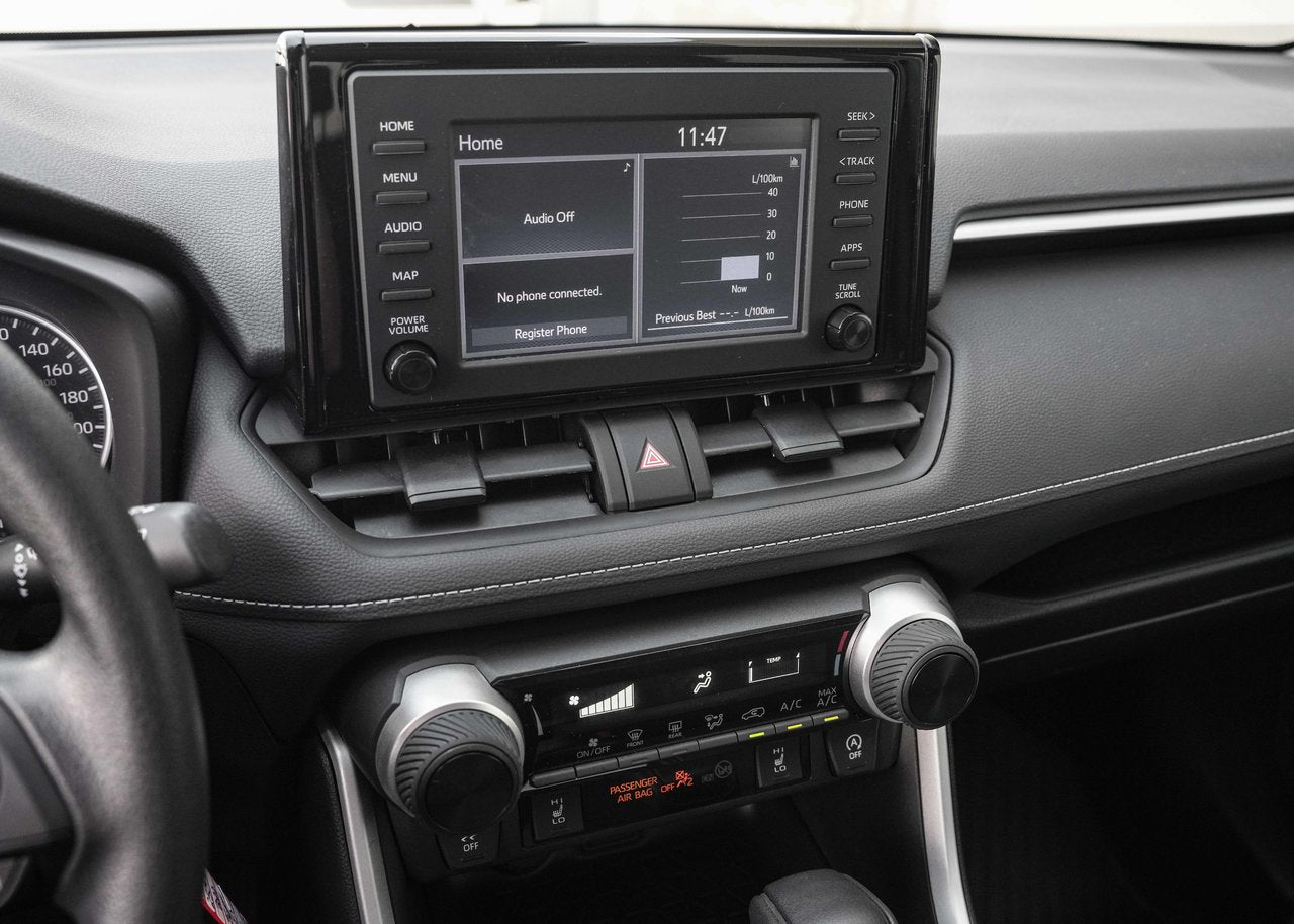 2022 Toyota RAV4 LE AWD