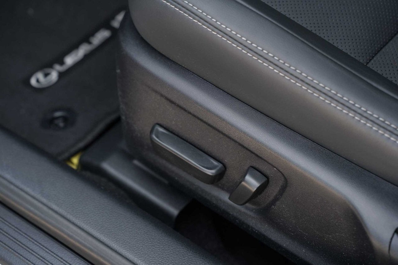 2023 Lexus IS 300 PREMIUM AWD LOW KM CUIR TOIT CARPLAY