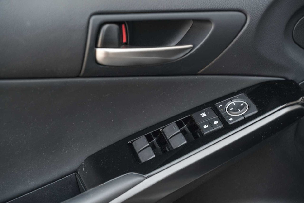 2023 Lexus IS 300 PREMIUM AWD LOW KM CUIR TOIT CARPLAY