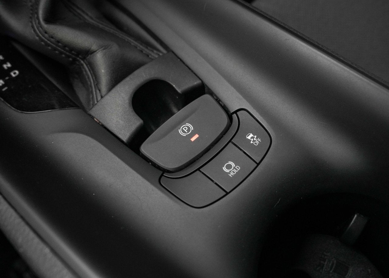 2021 Toyota C-HR LE