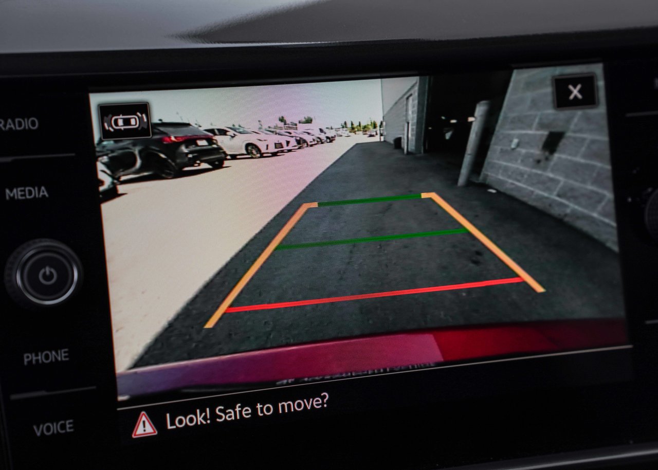 2024 Volkswagen Taos HIGHLINE/AWD/PANO SUNROOF/KEYLESS/BLINDSPOT/SONAR