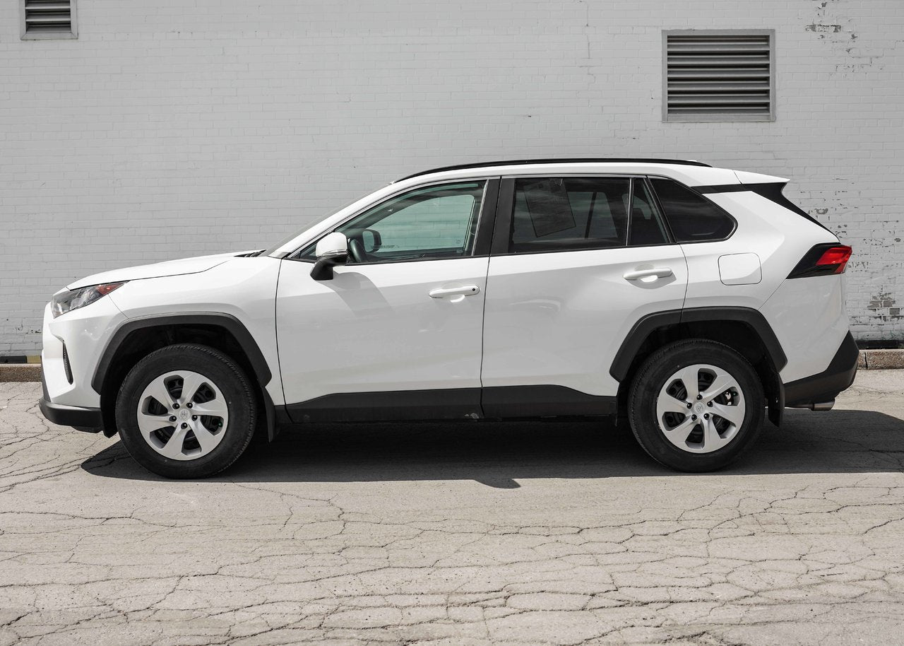 2021 Toyota RAV4 LE AWD