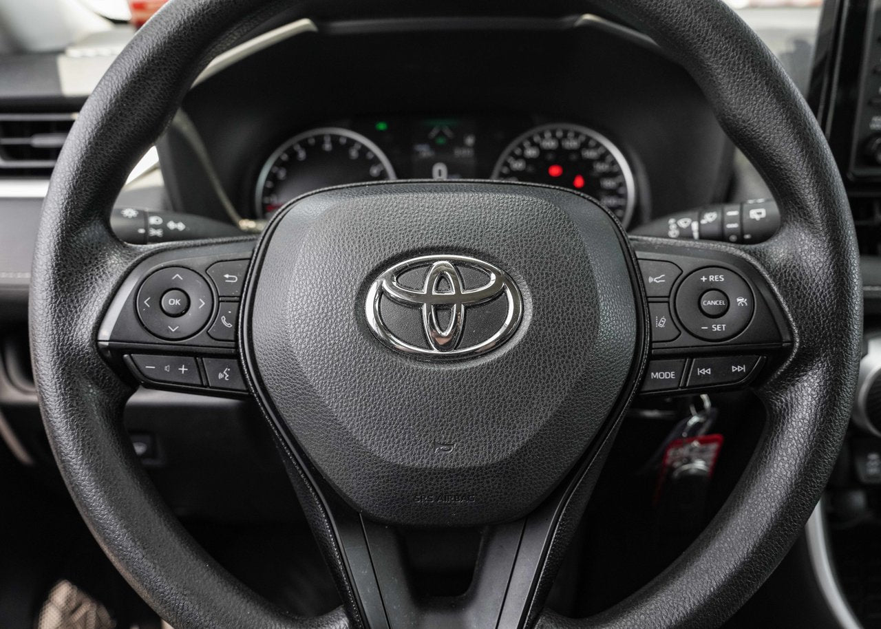 2021 Toyota RAV4 LE AWD