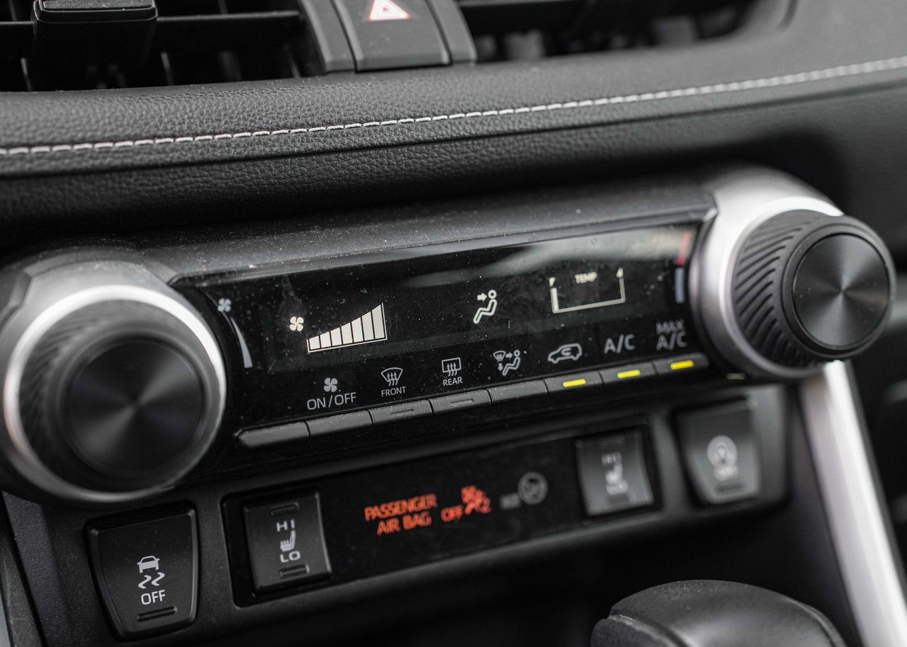2021 Toyota RAV4 LE AWD