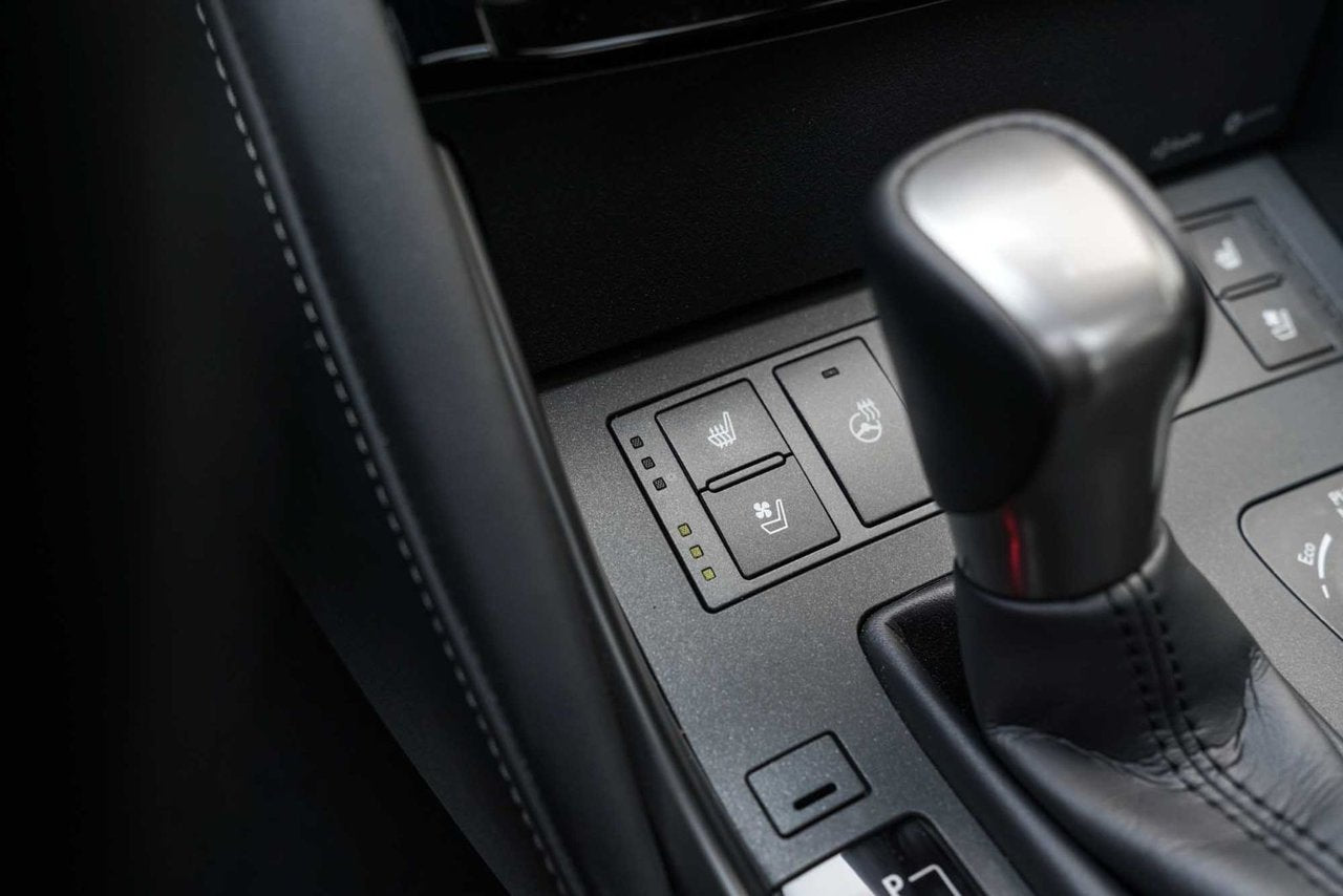2021 Lexus IS 300 LUXURY LOW KM AWD NAVI TOIT CUIR CARPLAY