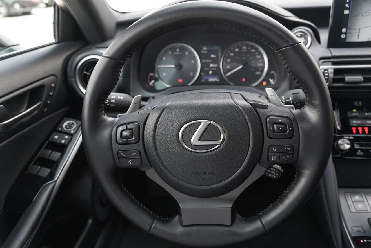 2021 Lexus IS 300 LUXURY LOW KM AWD NAVI TOIT CUIR CARPLAY