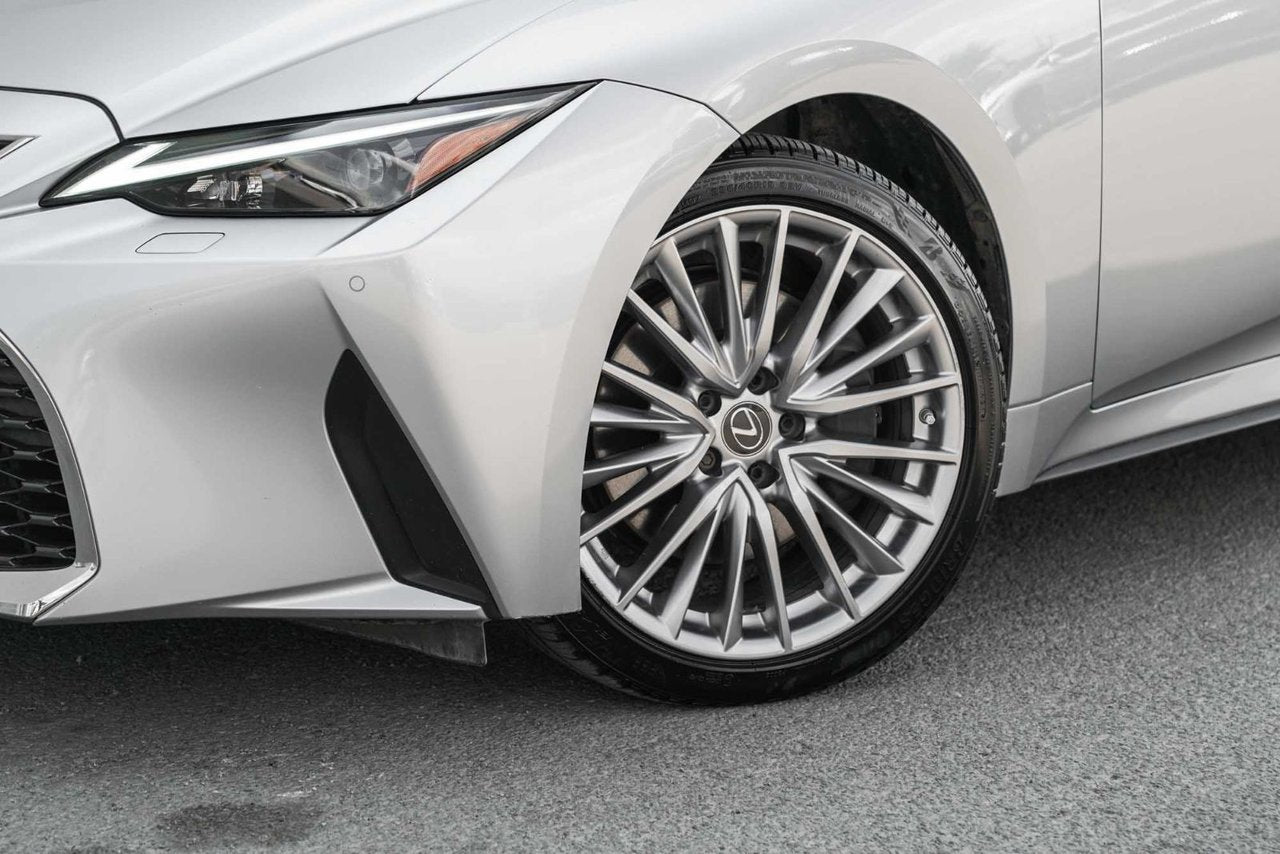 2021 Lexus IS 300 LUXURY LOW KM AWD NAVI TOIT CUIR CARPLAY
