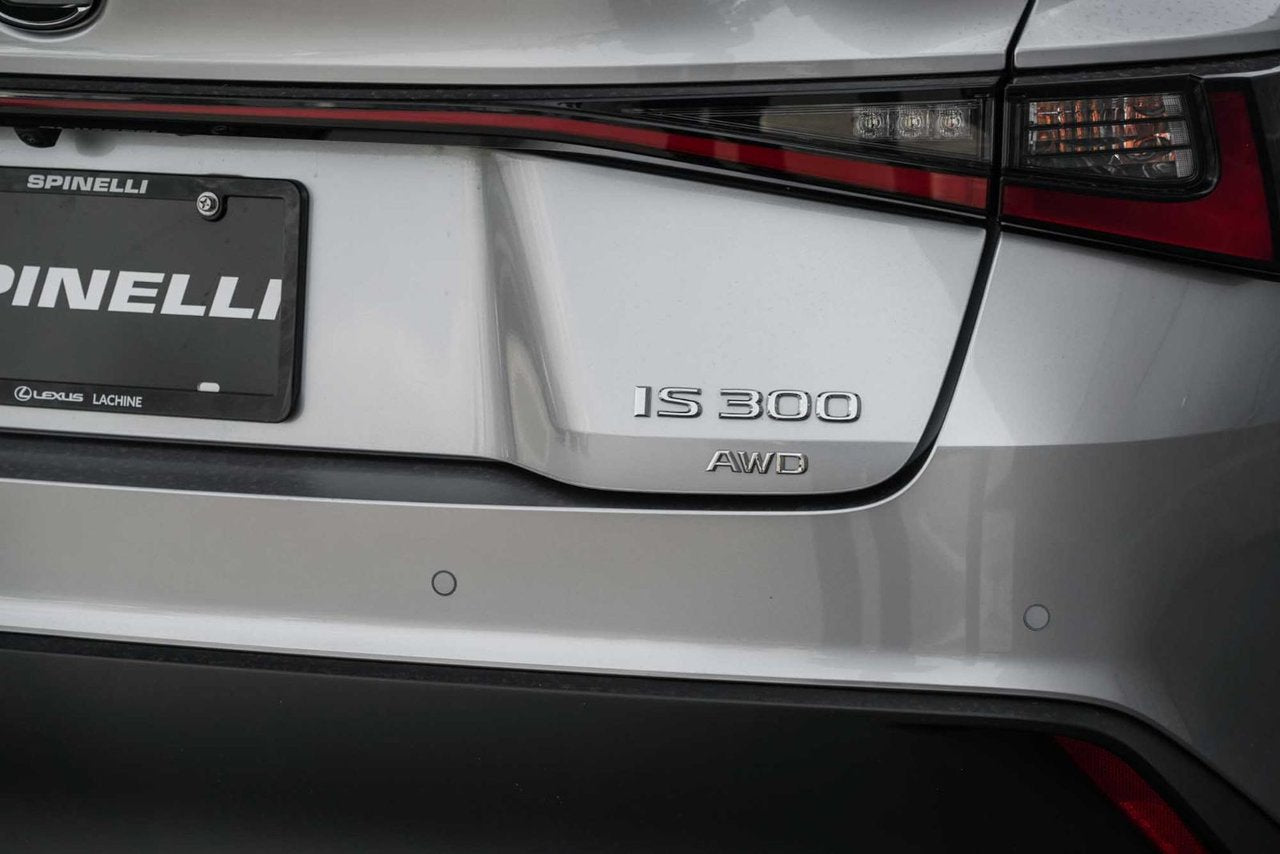 2021 Lexus IS 300 LUXURY LOW KM AWD NAVI TOIT CUIR CARPLAY