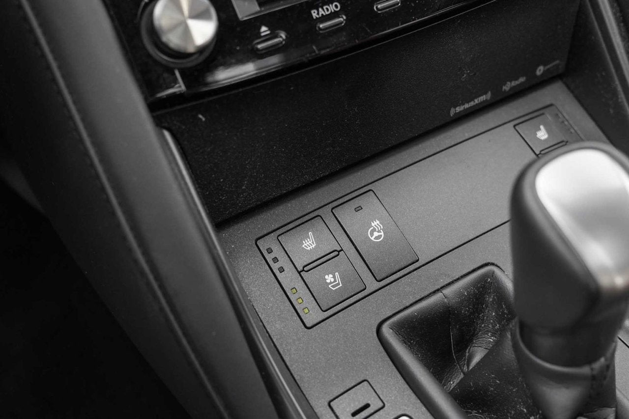 2021 Lexus IS 300 AWD LUXURY BAS KM CUIR TOIT NAVI CARPLAY