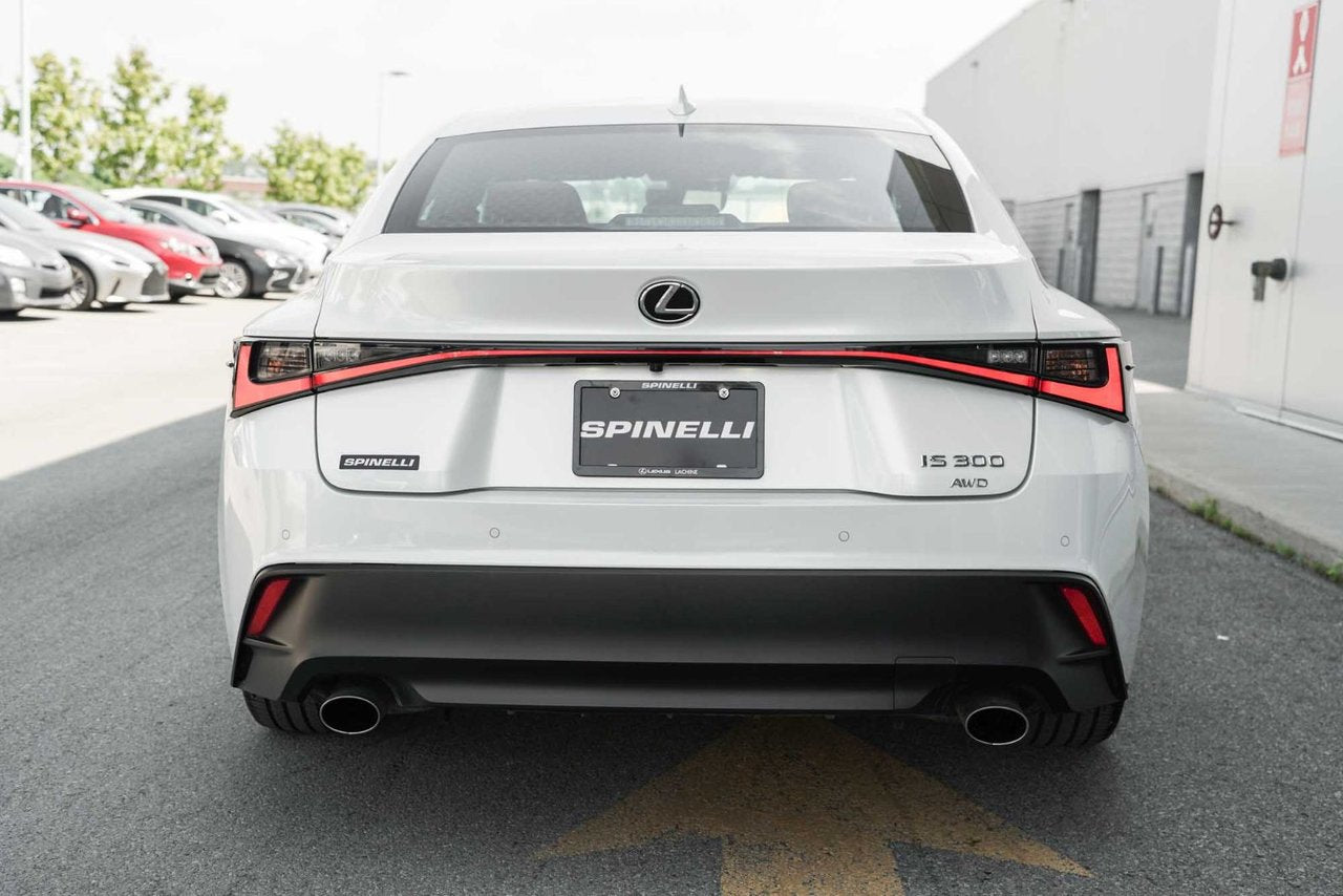 2021 Lexus IS 300 AWD LUXURY BAS KM CUIR TOIT NAVI CARPLAY