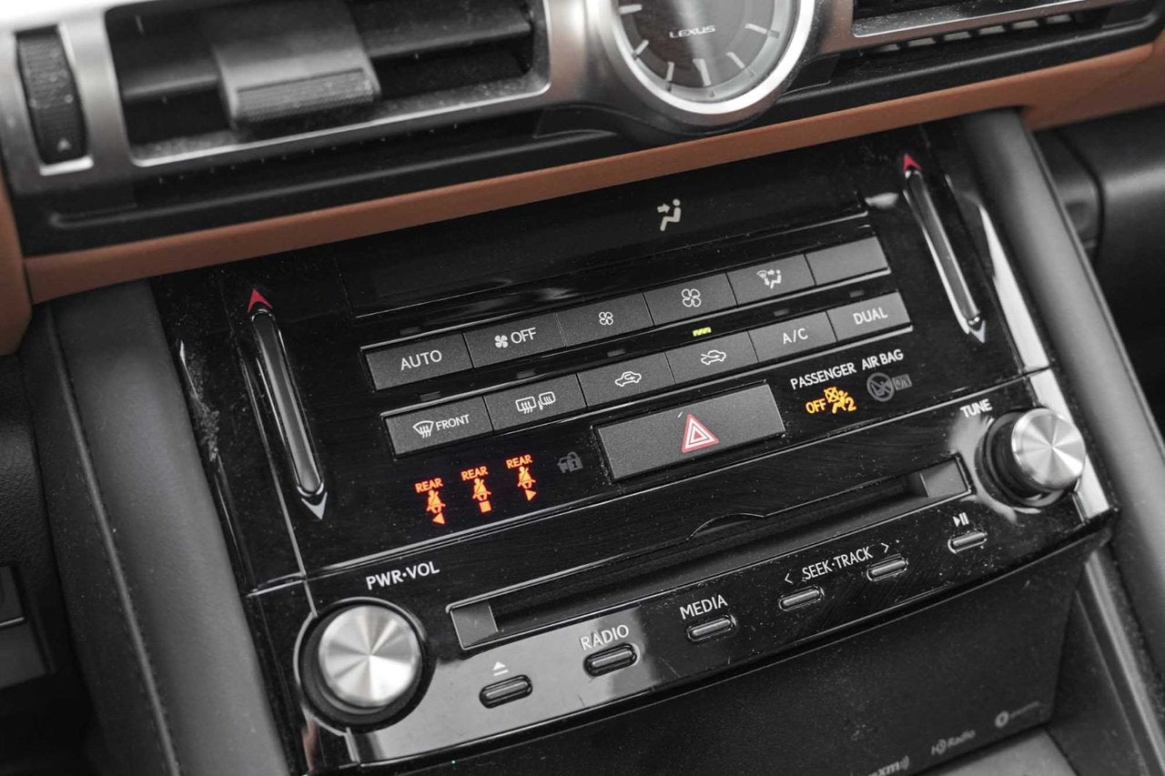 2021 Lexus IS 300 AWD LUXURY BAS KM CUIR TOIT NAVI CARPLAY