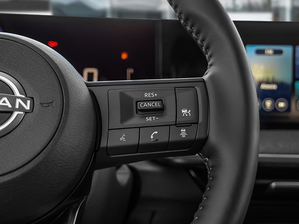 2025 Nissan Kicks SV FWD