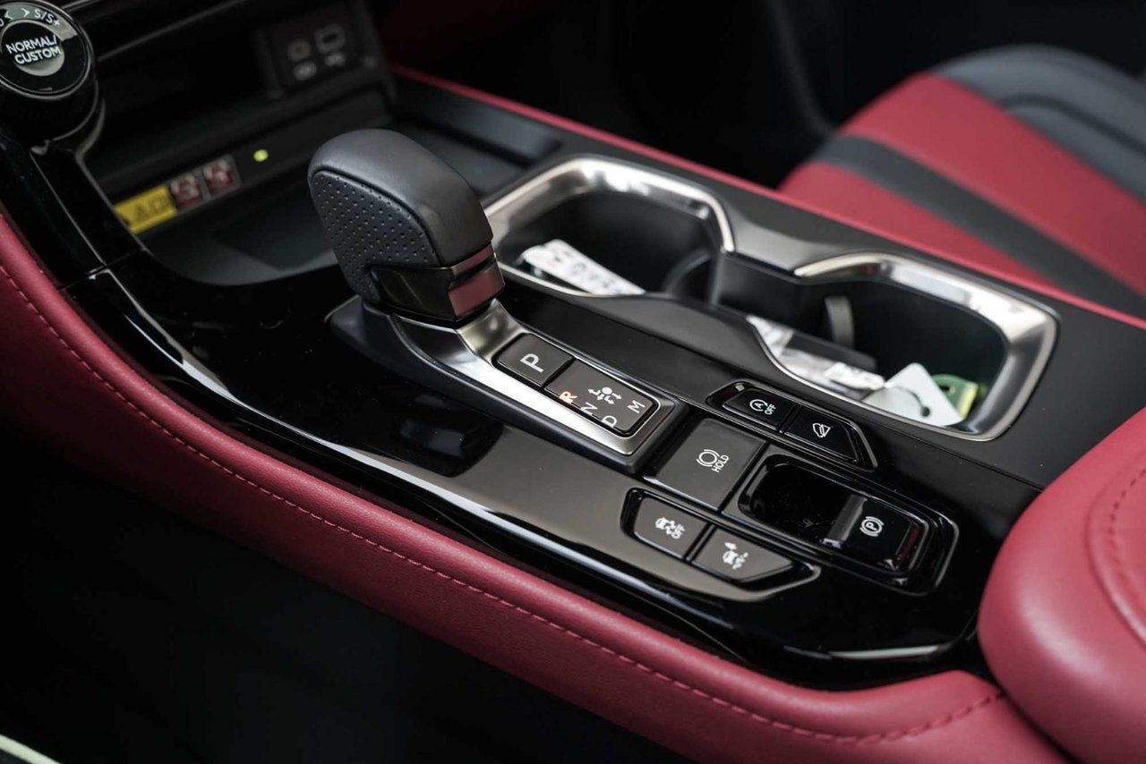 2024 Lexus NX 350 350 F SPORT 3 MARK LEVINSON CUIR ROUGE TOIT PANO