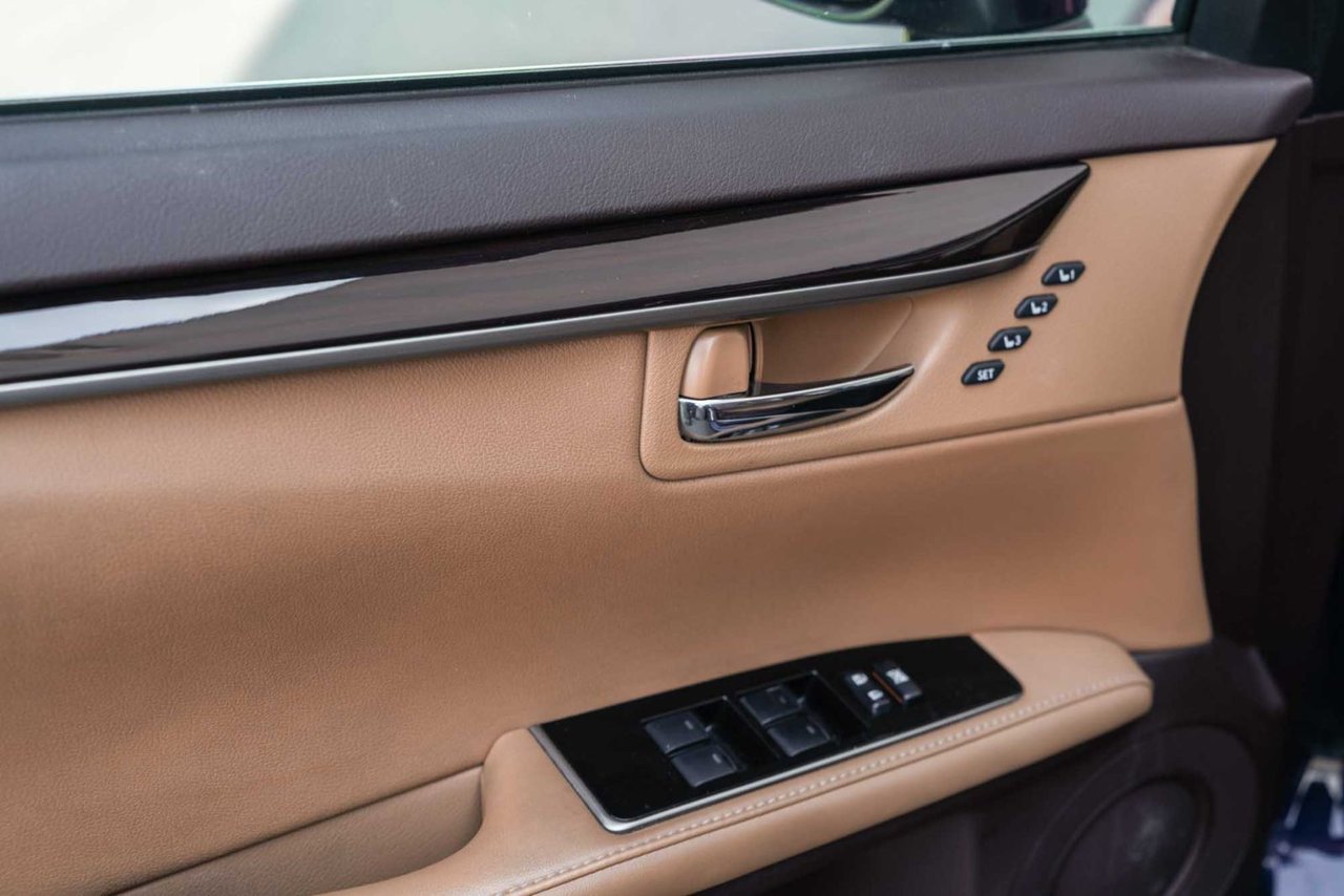 2018 Lexus ES 350 TOURING CUIR CARAMEL NAVI TOIT CAMERA BAS KM