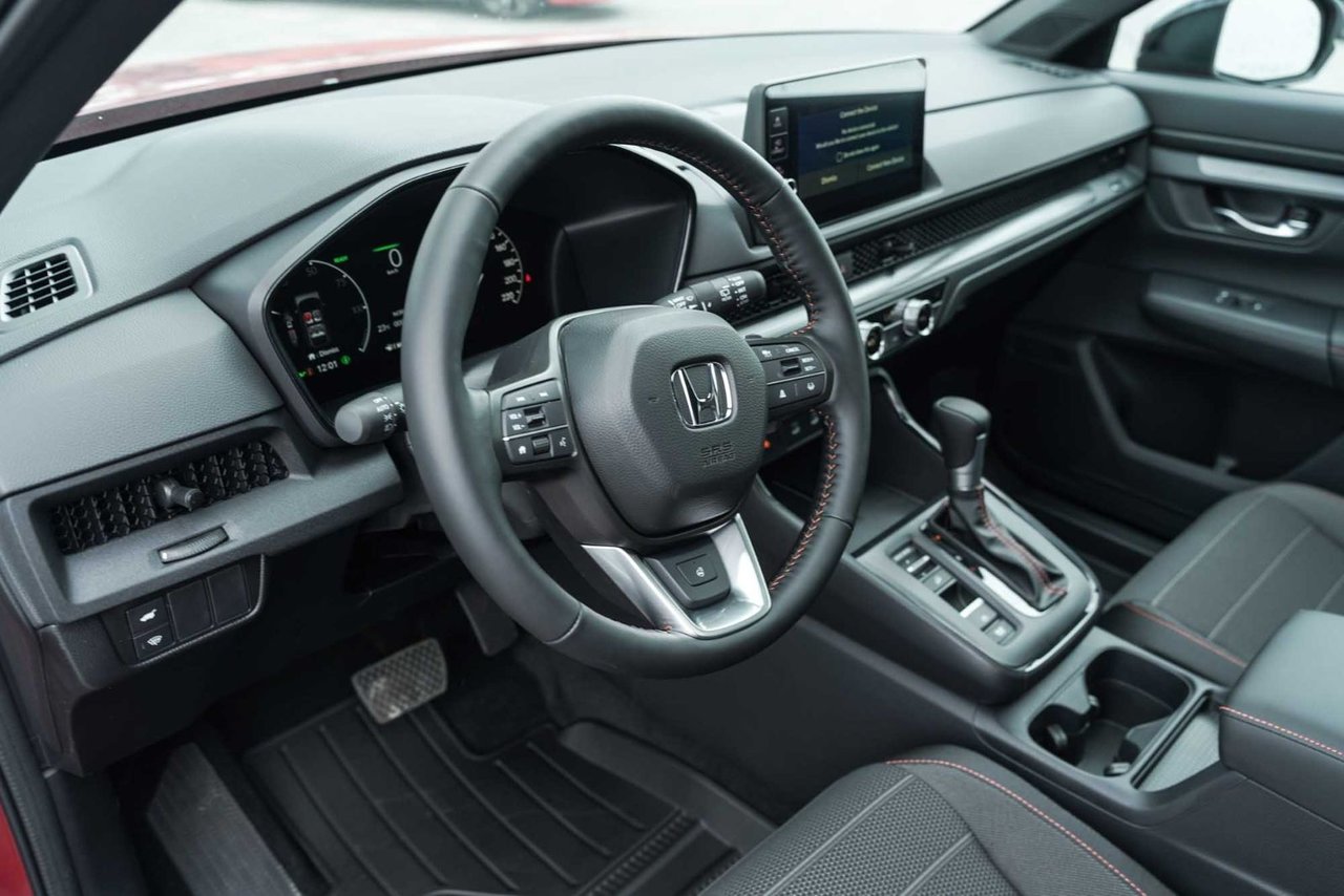 2026 Honda CR-V HYBRID SPORT AWD; TOIT CAMERA ANGLES MORT SIEGE CHAUFFANT