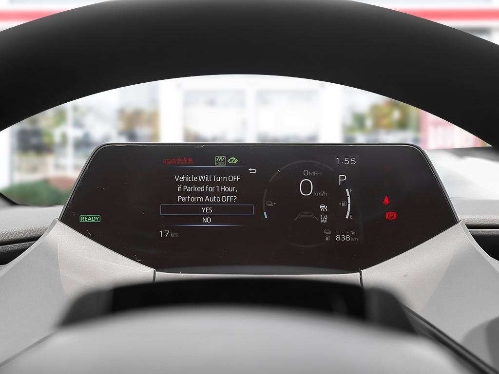 2025 Toyota Prius Plug-in Hybrid SE