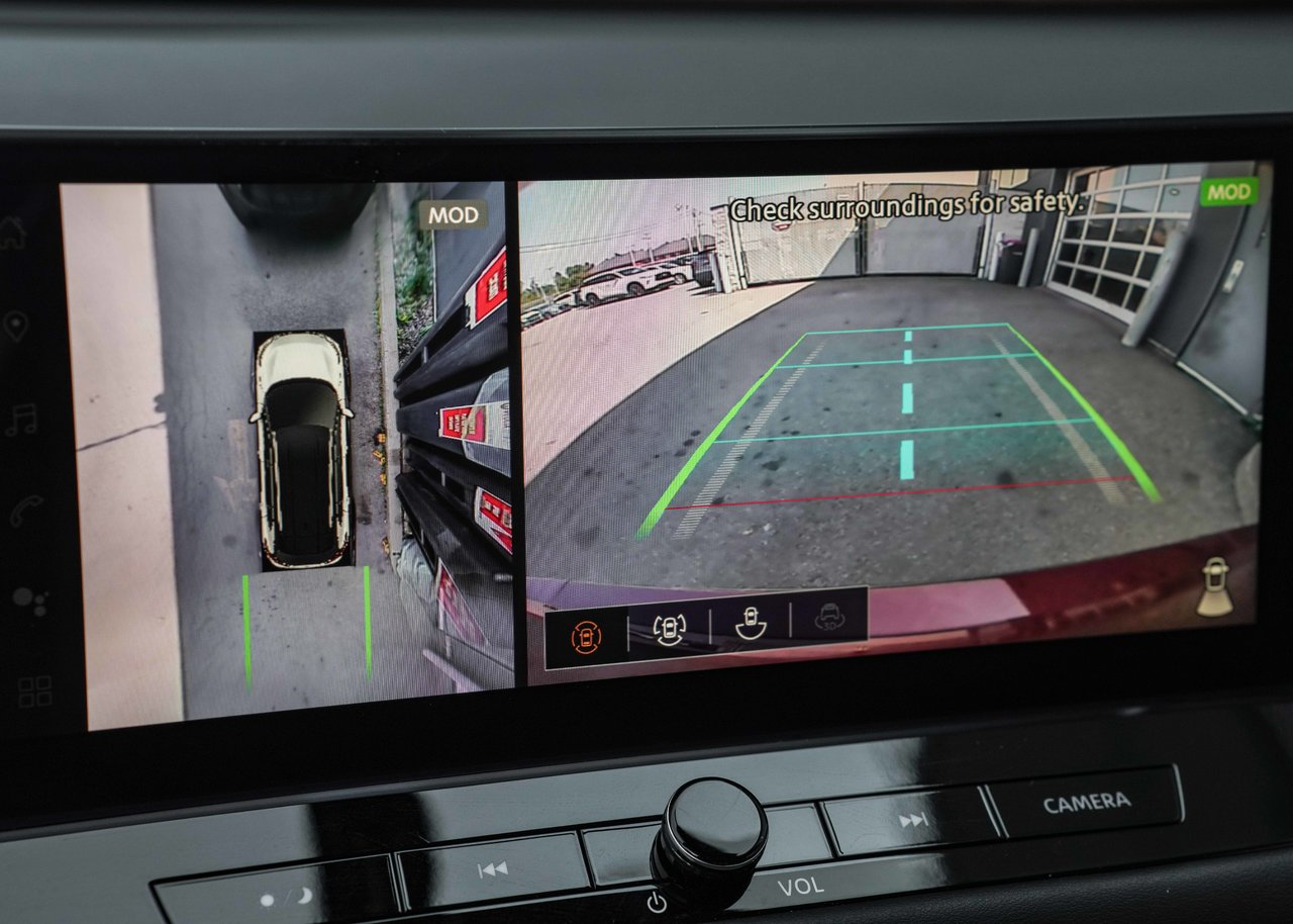 2025 Nissan Rogue SL WAD