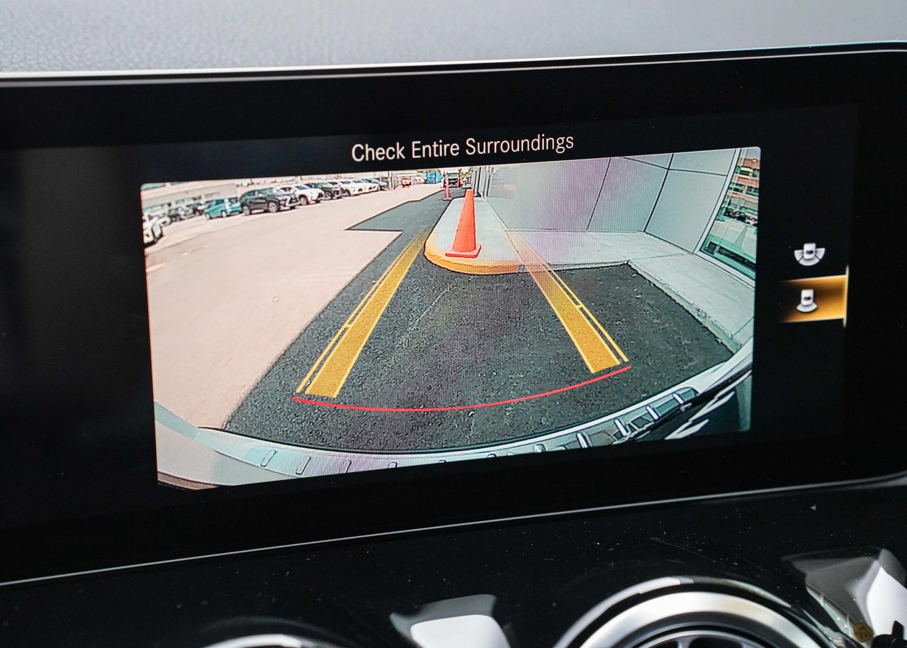 2022 Mercedes-Benz GLA **GLA 250 4 MATIC**
