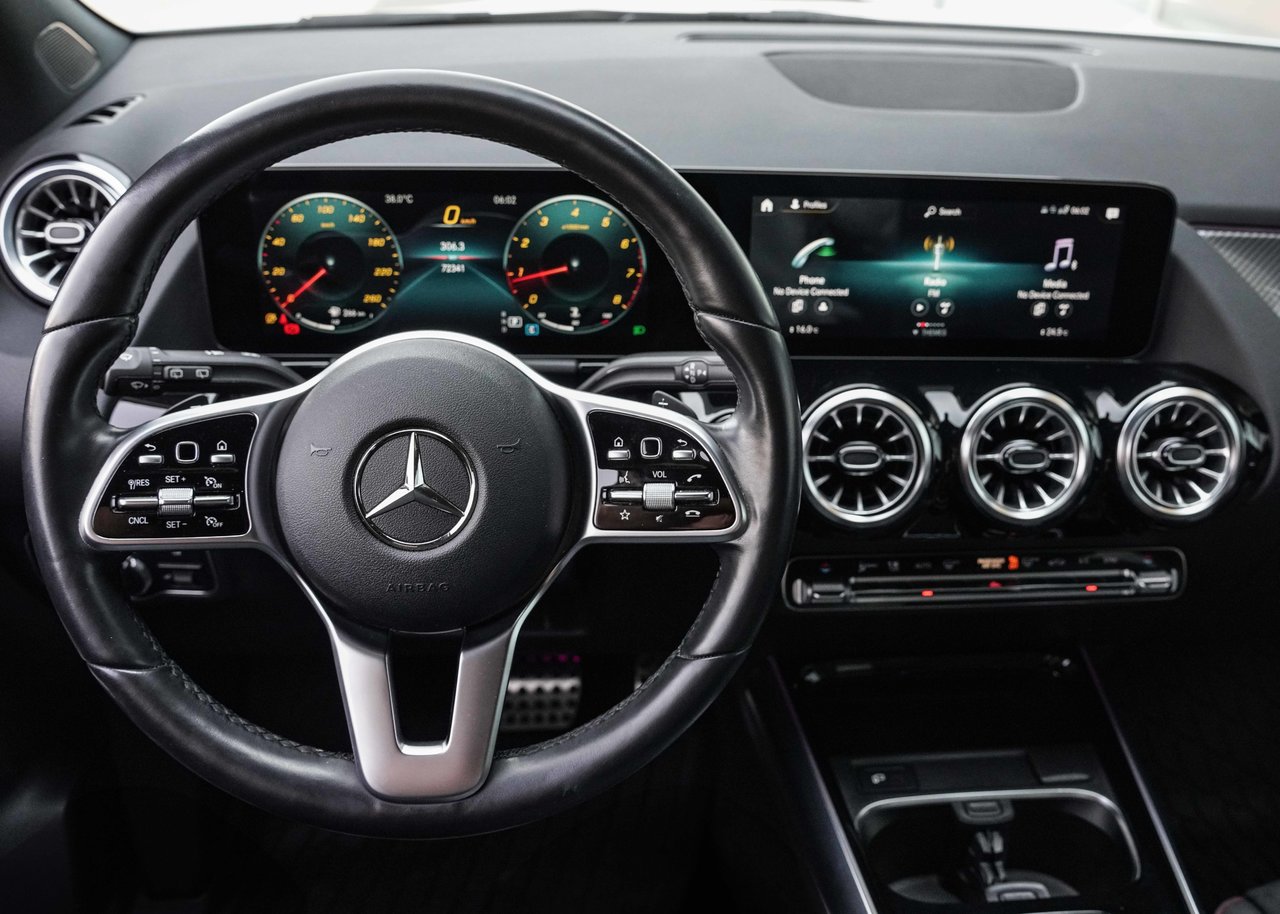 2022 Mercedes-Benz GLA **GLA 250 4 MATIC**