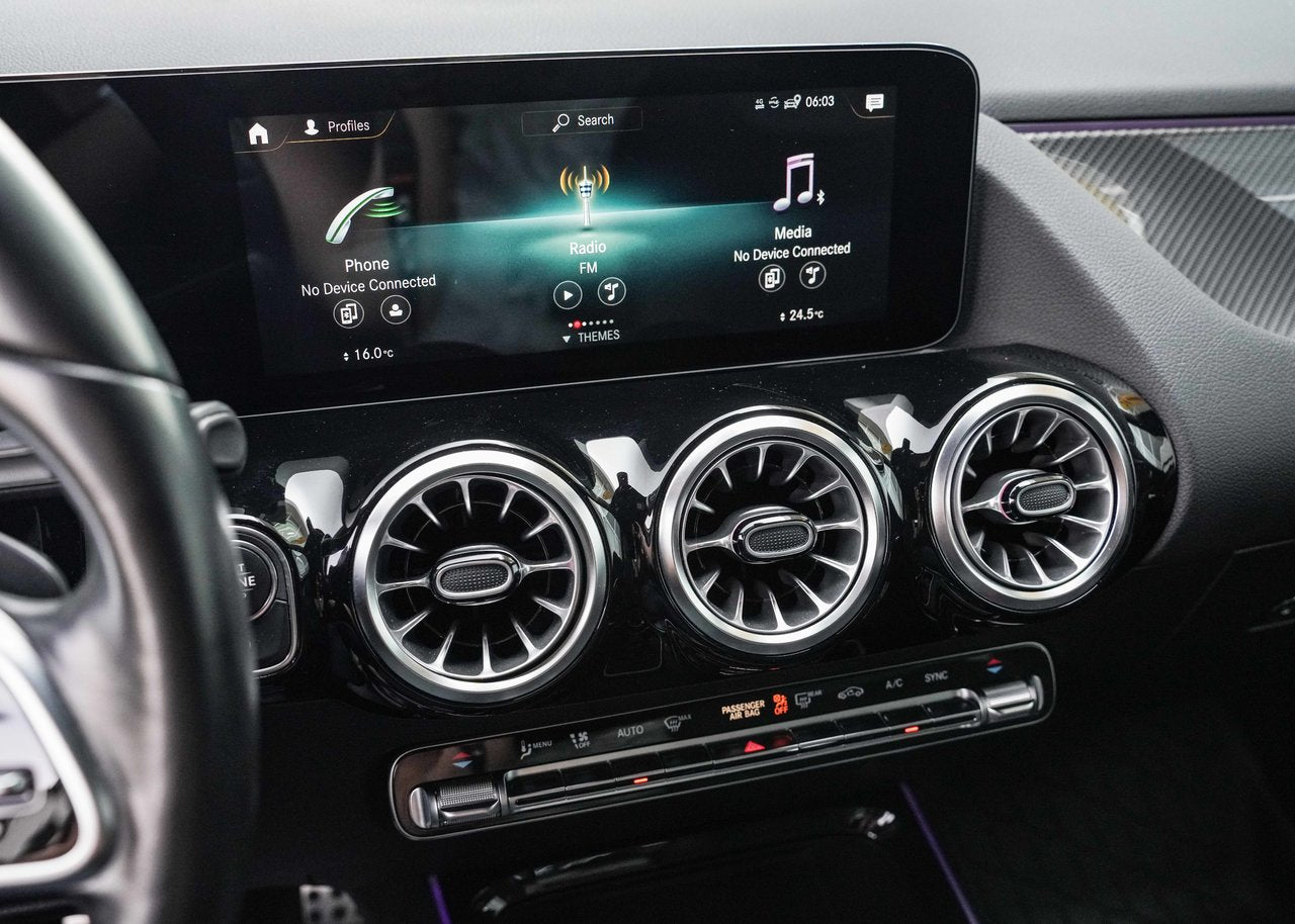 2022 Mercedes-Benz GLA **GLA 250 4 MATIC**