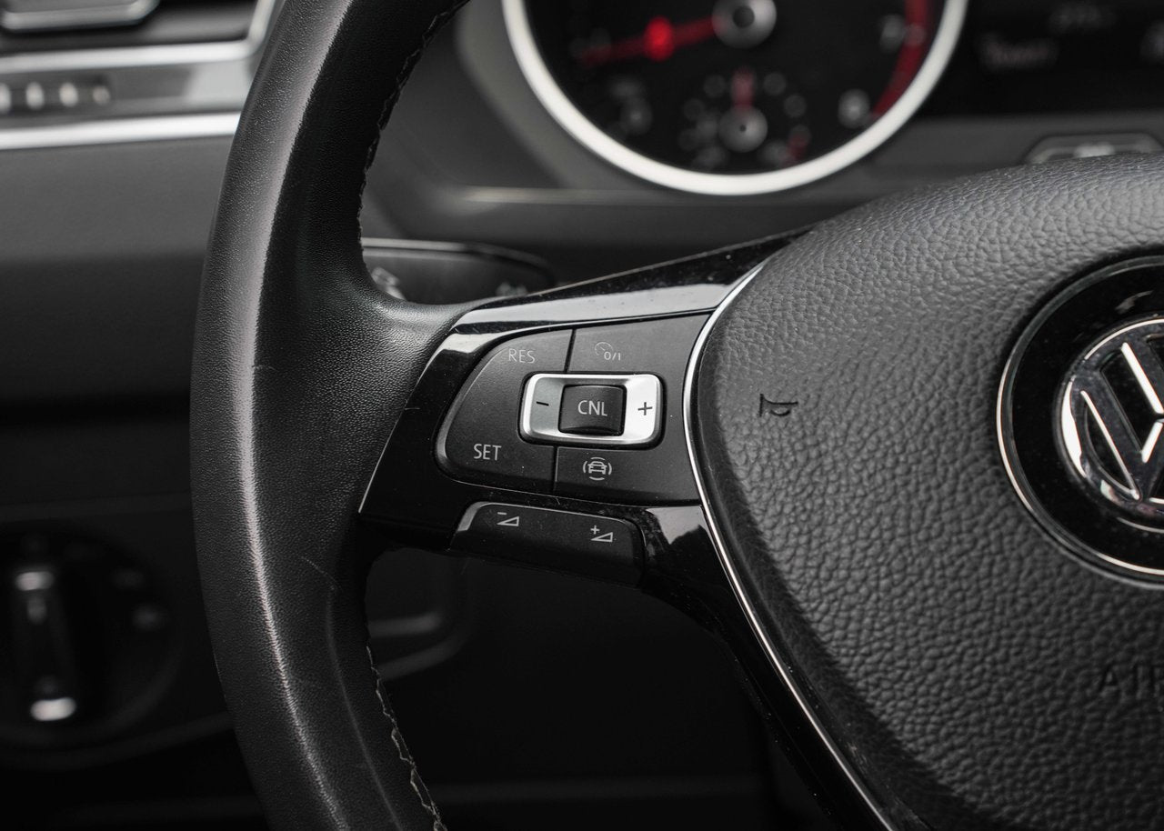 2021 Volkswagen Tiguan COMFORTLINE AWD!!