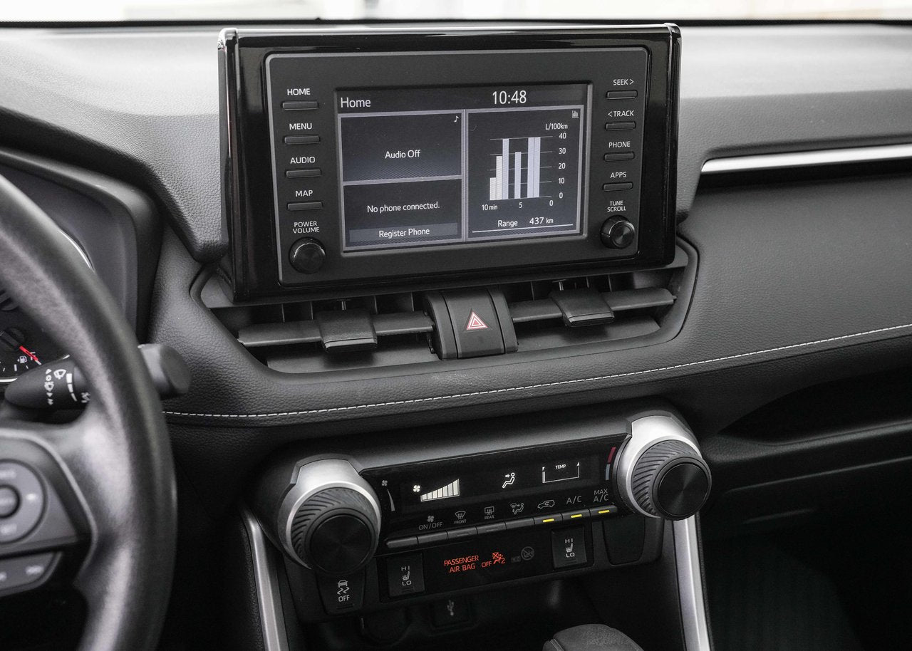 2020 Toyota RAV4 LE AWD