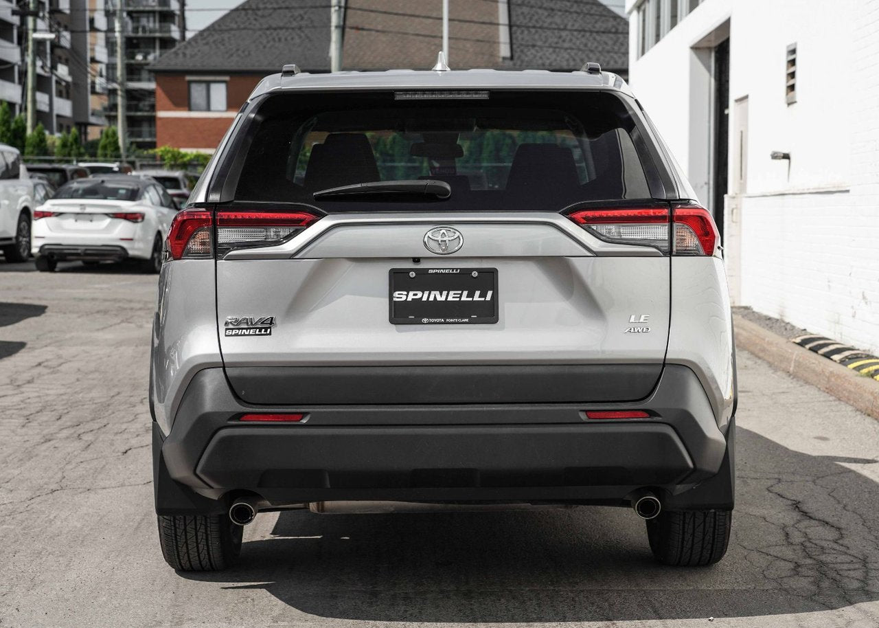 2020 Toyota RAV4 LE AWD