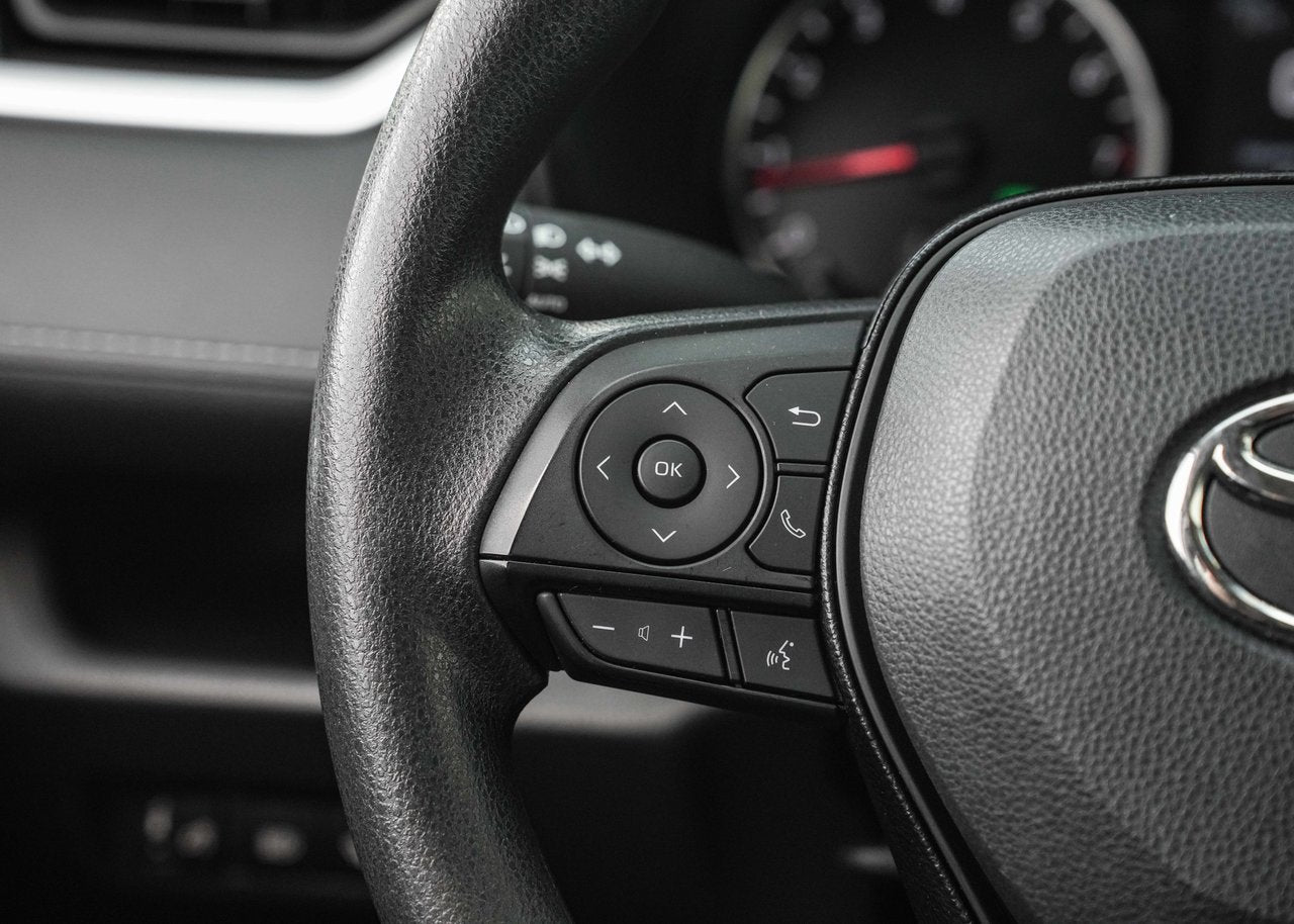 2020 Toyota RAV4 LE AWD