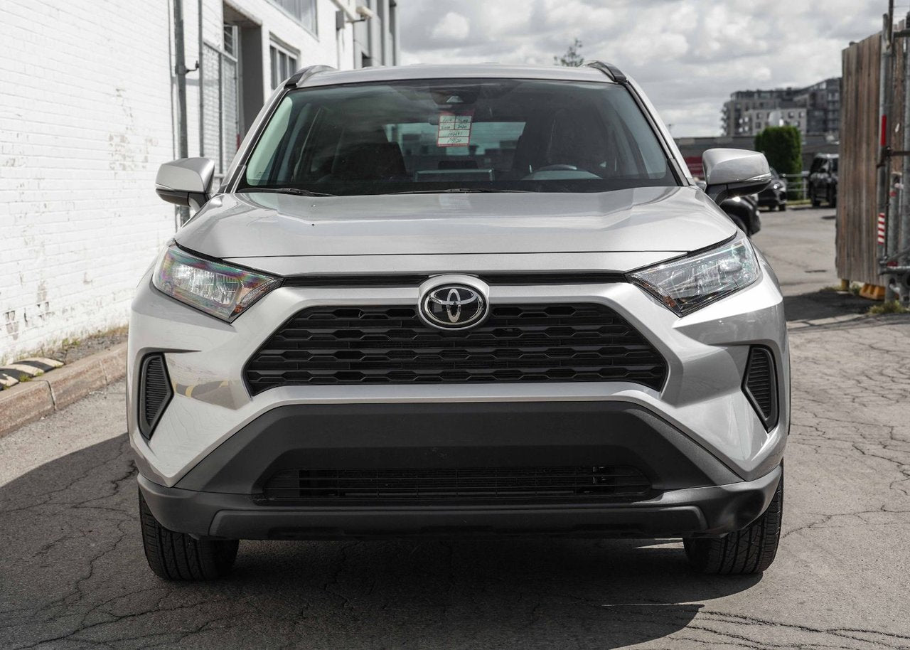 2020 Toyota RAV4 LE AWD