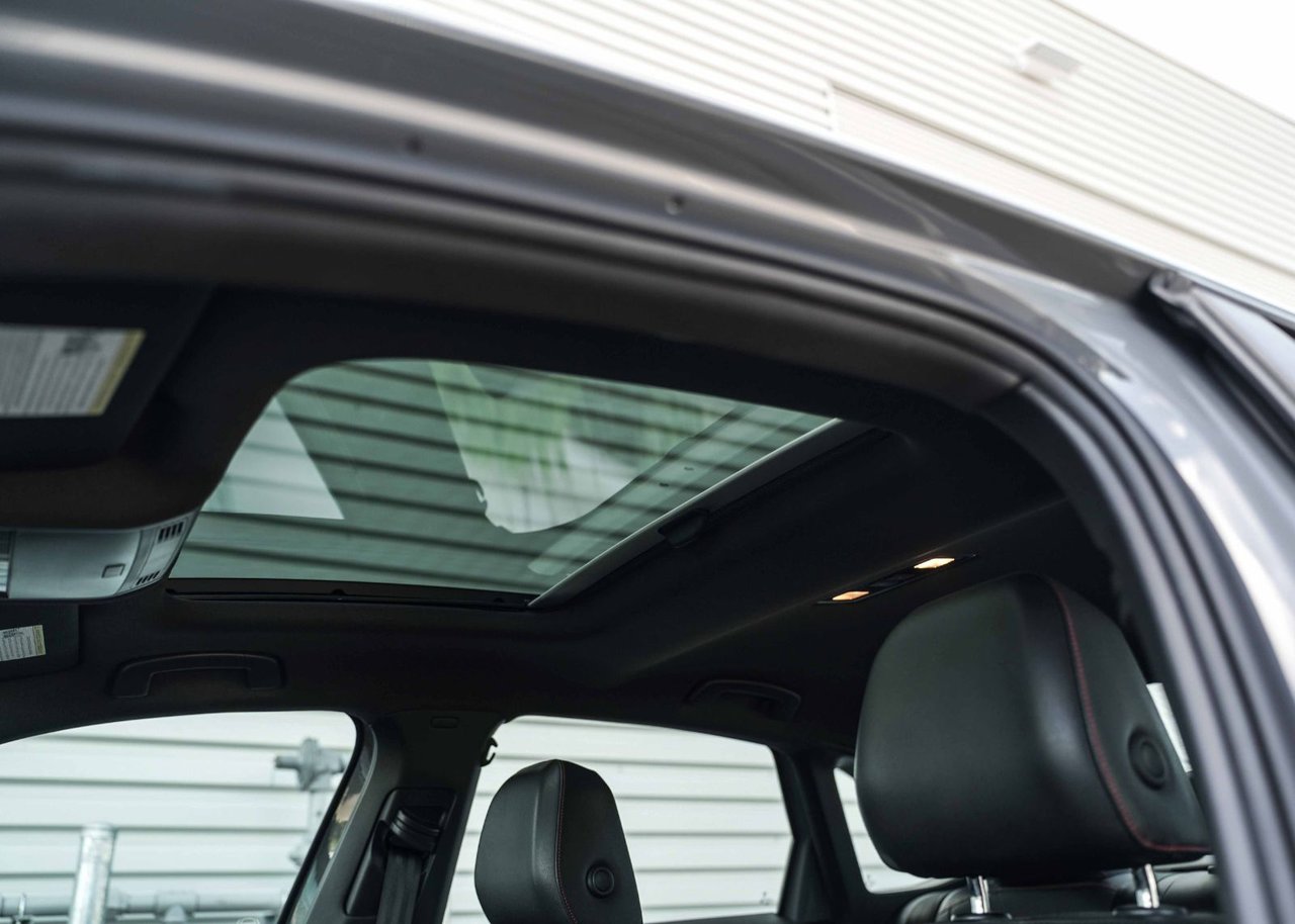 2019 Volkswagen Jetta GLI/SUNROOF/KEYLESS/BLINDSPOT/BEATS SOUND SYSTEM